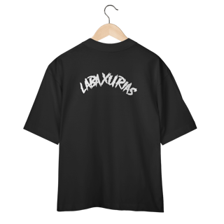 Nome do produto Oversized Logo Labaxurias Frente PC - Costas GC