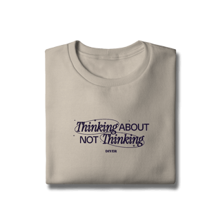 Nome do produto Moletom Thinking