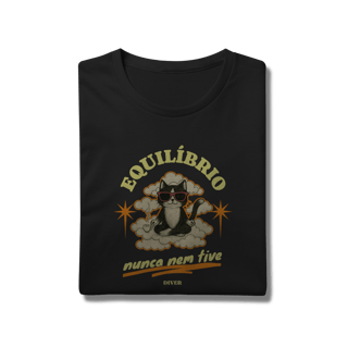 Nome do produto Tshirt Equilíbrio Gato