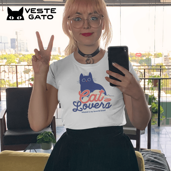 Cat Lovers (Quality)