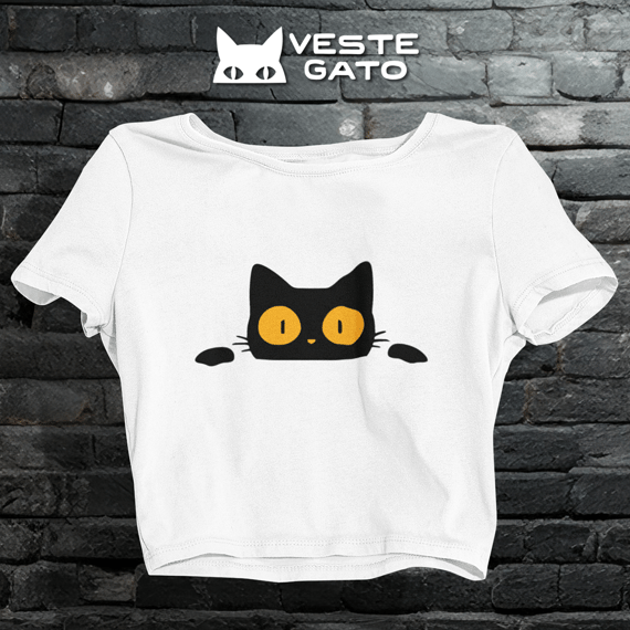 Cropped Big Eyes Cat