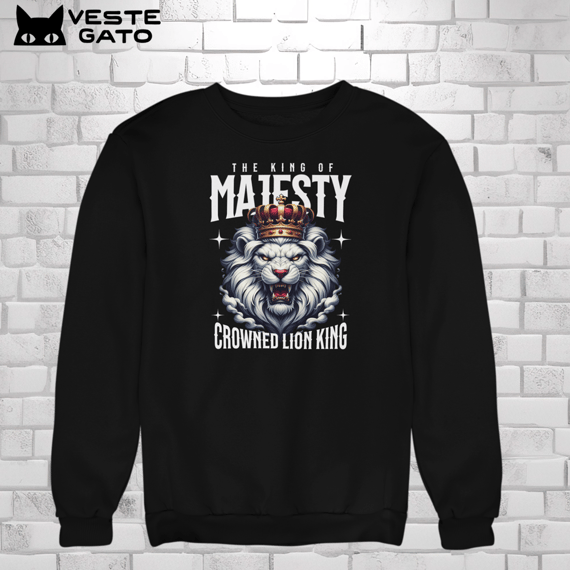 The king of majesty - Crowned lion king