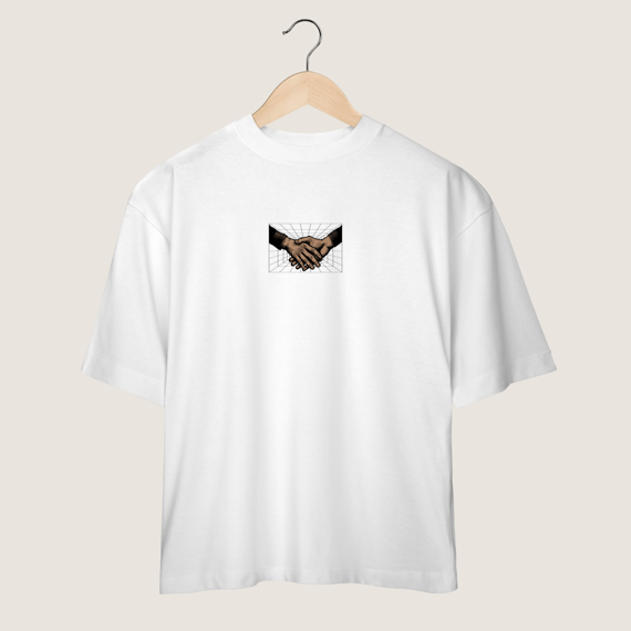 OVERSIZED O MUNDO NÃO MUDA