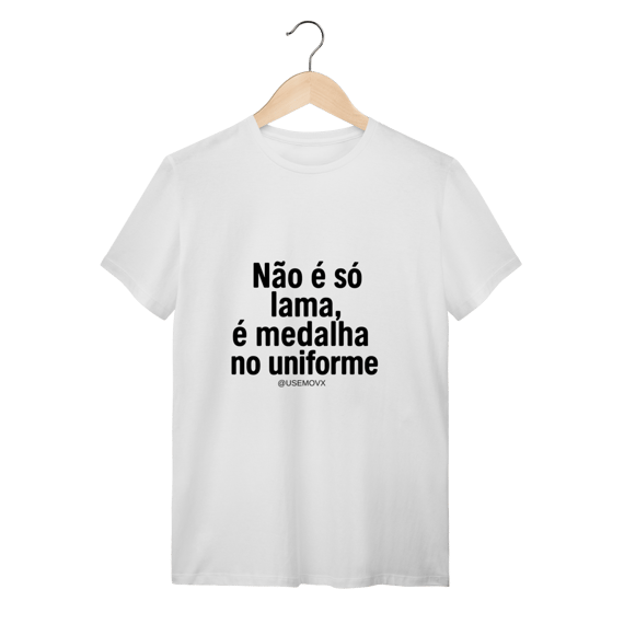 Medalha no uniforme T-Shirt Quality