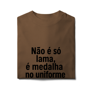 Nome do produto Medalha no uniforme Camiseta Oversized