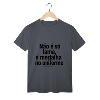 Nome do produto Medalha no uniforme T-Shirt Classic
