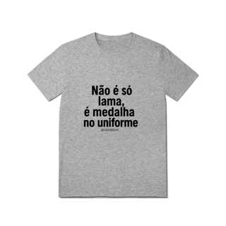 Nome do produto Medalha no uniforme T-Shirt Quality