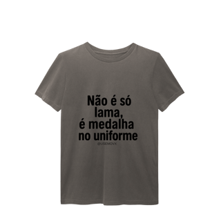 Nome do produto Medalha no uniforme T-Shirt Estonada