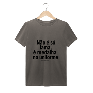 Nome do produto Medalha no uniforme T-Shirt Estonada