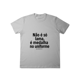Nome do produto Medalha no uniforme T-Shirt Classic