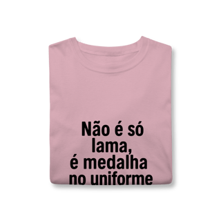 Nome do produto Medalha no uniforme T-Shirt Classic