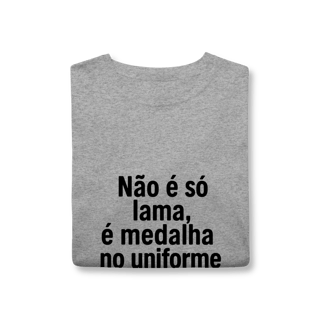 Nome do produto Medalha no uniforme T-Shirt Classic