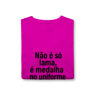 Nome do produto Medalha no uniforme T-Shirt Classic
