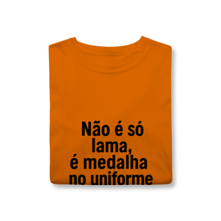 Nome do produto Medalha no uniforme T-Shirt Classic