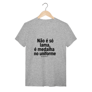 Nome do produto Medalha no uniforme T-Shirt Quality