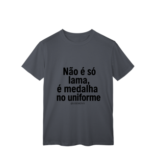 Nome do produto Medalha no uniforme T-Shirt Classic