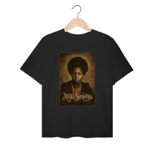Nome do produto Nina Simone 01 - Camiseta Plus Size