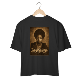 Nome do produto Nina Simone 01 - Camiseta Oversized