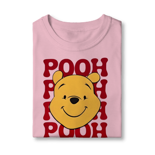Nome do produto Camiseta Pooh Sorridente: O Ursinho Favorito do Bosque dos Cem Acres
