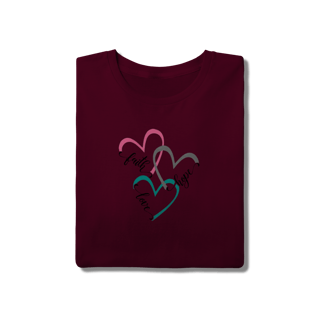 Nome do produto Camiseta Coração Tríplice: Fé, Esperança e Amor
