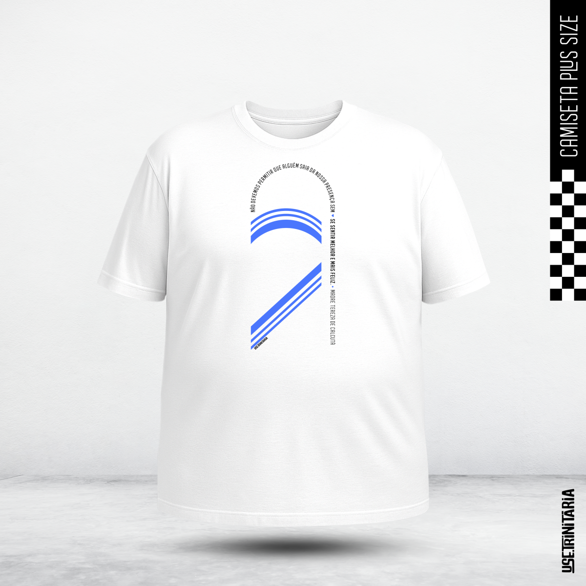 Nome do produto: Camiseta Plus Size Mais Feliz – Santa Tereza de Calcutá