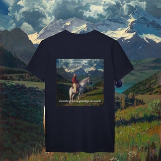 Nome do produto Living with Mountains - T-Shirt Prime