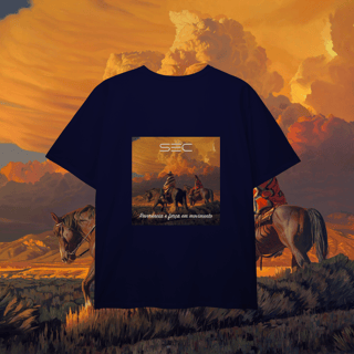 Nome do produto Entering the Shrine - T-Shirt Plus Size