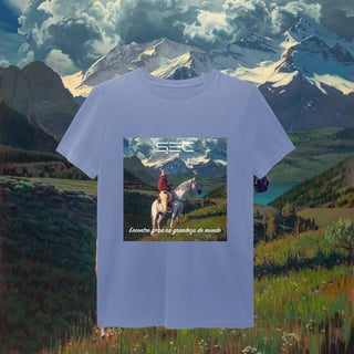 Nome do produto Living with Mountains - T-Shirt Estonada