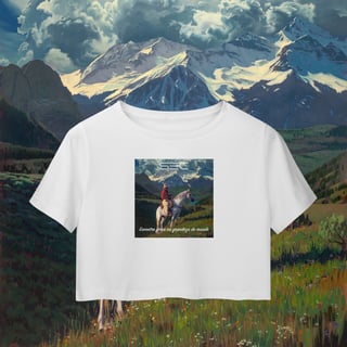 Nome do produto Living with Mountains - Camisa Cropped