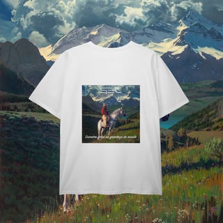 Nome do produto Living with Mountains - T-Shirt Plus Size