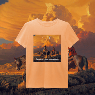 Nome do produto Entering the Shrine - T-Shirt Estonada