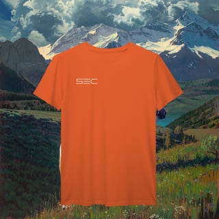 Nome do produto Living with Mountains - T-Shirt Prime