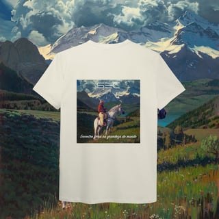 Nome do produto Living with Mountains - T-Shirt Pima