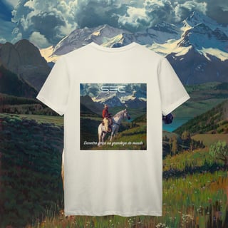 Nome do produto Living with Mountains - T-Shirt Prime