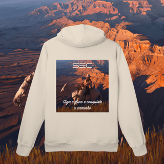 Nome do produto In the middle run a river - Moletom Prime Canguru