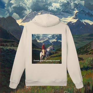 Nome do produto Living with Mountains - Moletom Prime Canguru