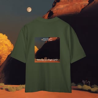 Nome do produto Little Sheep - Camiseta Oversized