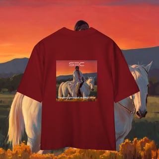 Nome do produto Mariposa Afterglow - Camiseta Oversized