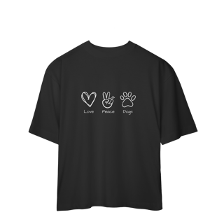 Nome do produto Camiseta Oversized - Love, Peace, Dogs