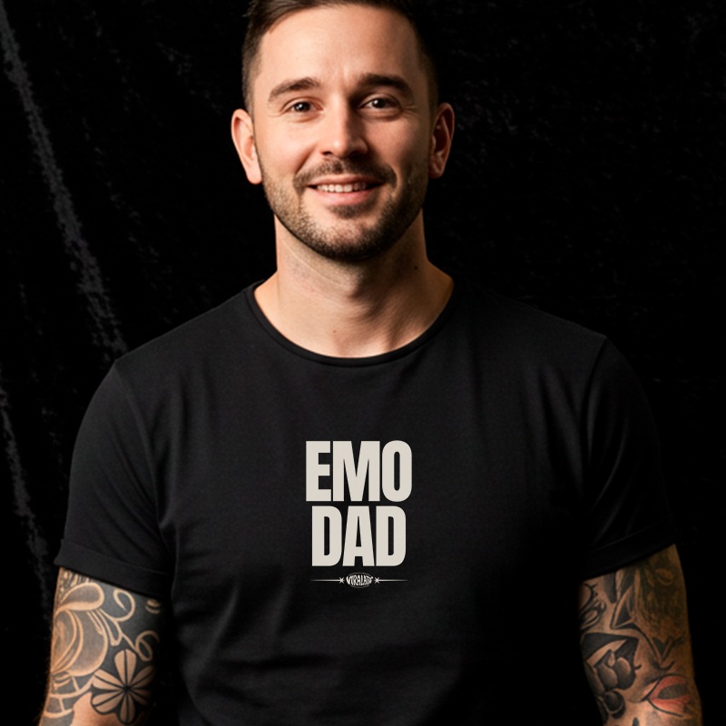 Nome do produto: Camiseta Emo Dad