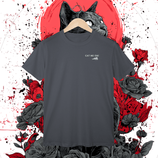 Nome do produto Camiseta clássica Cat me on.