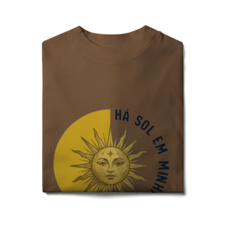 Nome do produto Camiseta Oversized - Há sol em minha alma