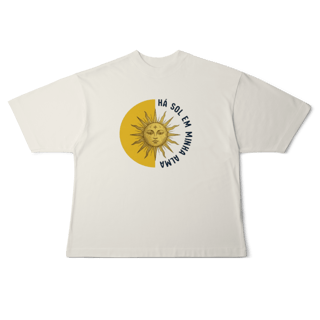 Nome do produto Camiseta Oversized - Há sol em minha alma