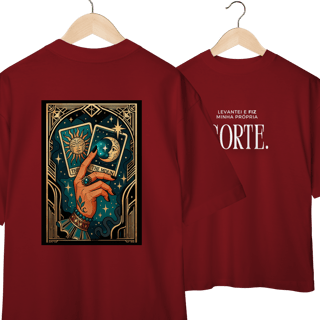 Nome do produto Camiseta Oversized - Levantei e fiz minha própria sorte.