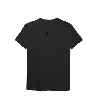 Nome do produtoSaints and Sinners – Onde o preto e branco revela o vermelho do desejo.