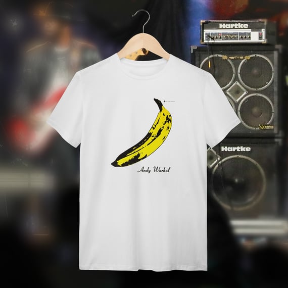Camiseta unisex - Exploding Plastic Banana