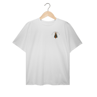 T-Shirt Plus Size – Nossa Senhora Aparecida (Emblema na Frente + Estampa Grande nas Costas)