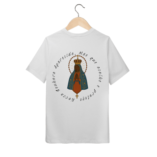 Nome do produto Quality Infantil (10 a 14) – Nossa Senhora Aparecida (Frente emblema + Verso estampado)