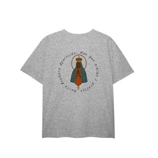 Nome do produto T-Shirt Plus Size – Nossa Senhora Aparecida (Emblema na Frente + Estampa Grande nas Costas)