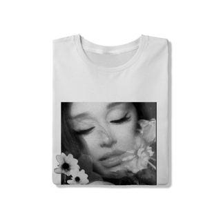 Nome do produto Camiseta Dandelion - Ariana Grande